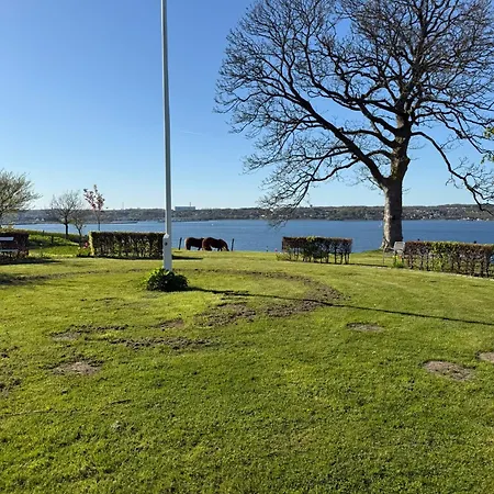 Villa Bondegård Med Havudsigt *