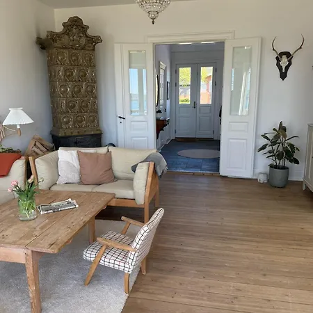 Bondegard Med Havudsigt Villa *