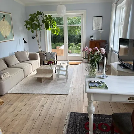 Bondegård Med Havudsigt Kolding